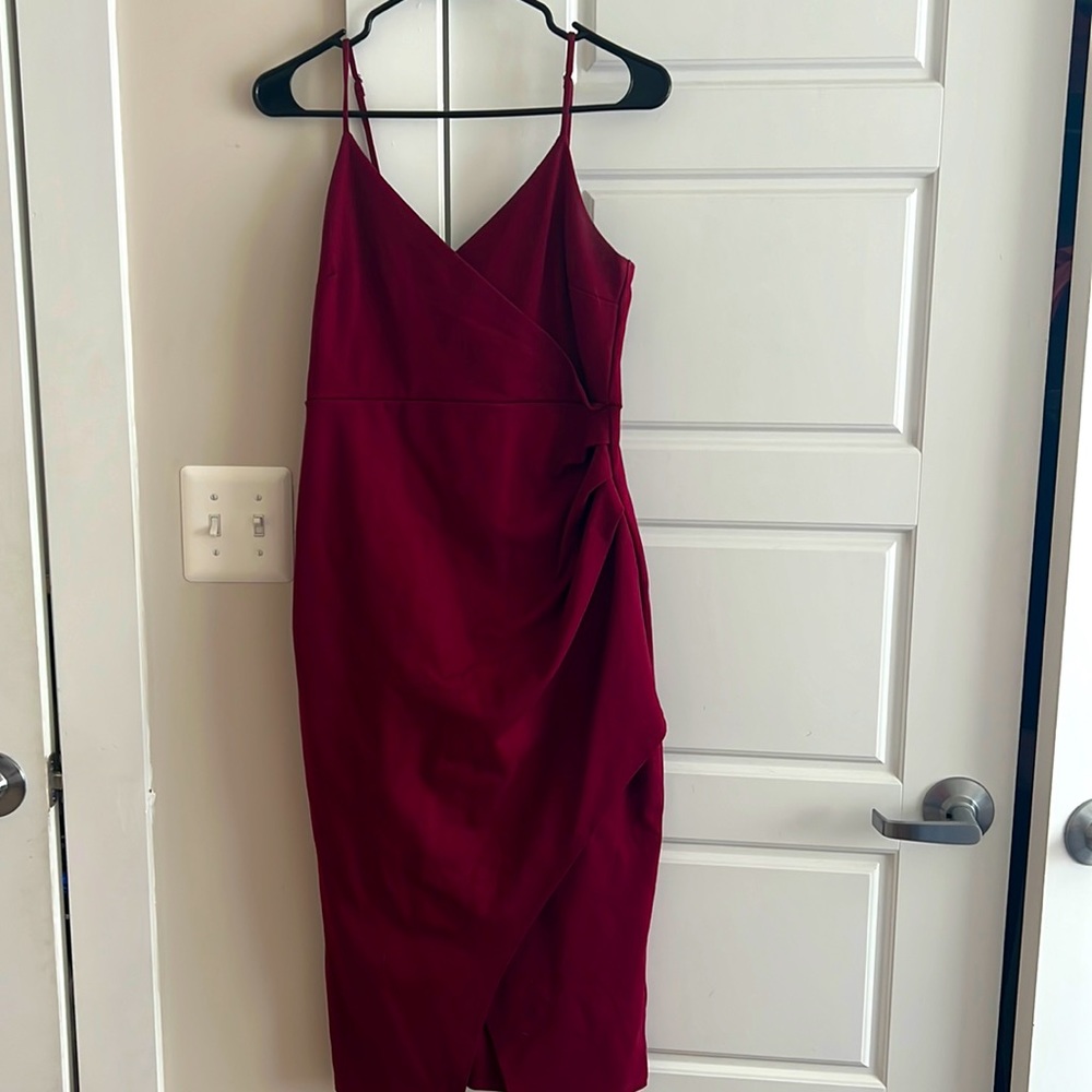 Lulu’s All This Appeal Burgundy Bodycon Dress